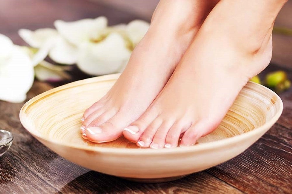 Love Pedicures? Here’s How to Avoid Toenail Fungus at The Nail Salon