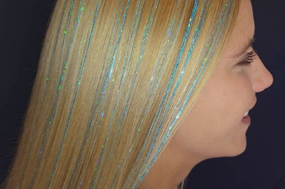 Sporting Sparkle: Elevating Team Spirit with Hair Tinsel for Game Day