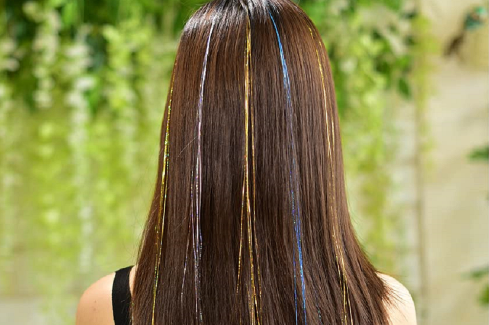 How Hair Tinsel Can Transform Your Look During the Spring Months