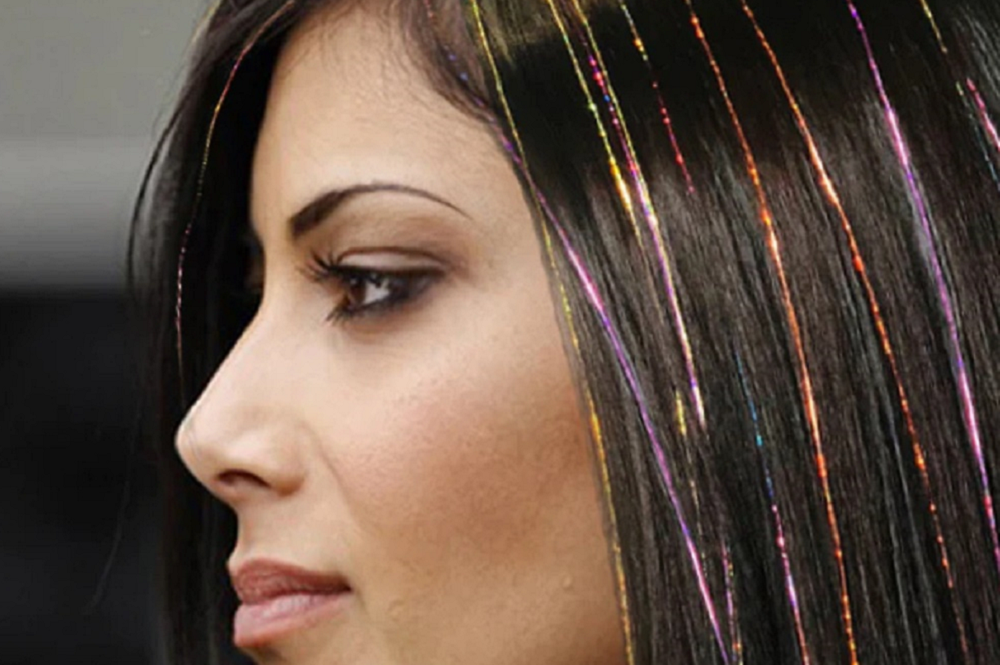 Sustainable Sparkle: The Beauty of Washable and Reusable Hair Tinsel
